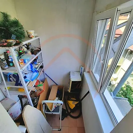 Familly And Friends In Center Apartman